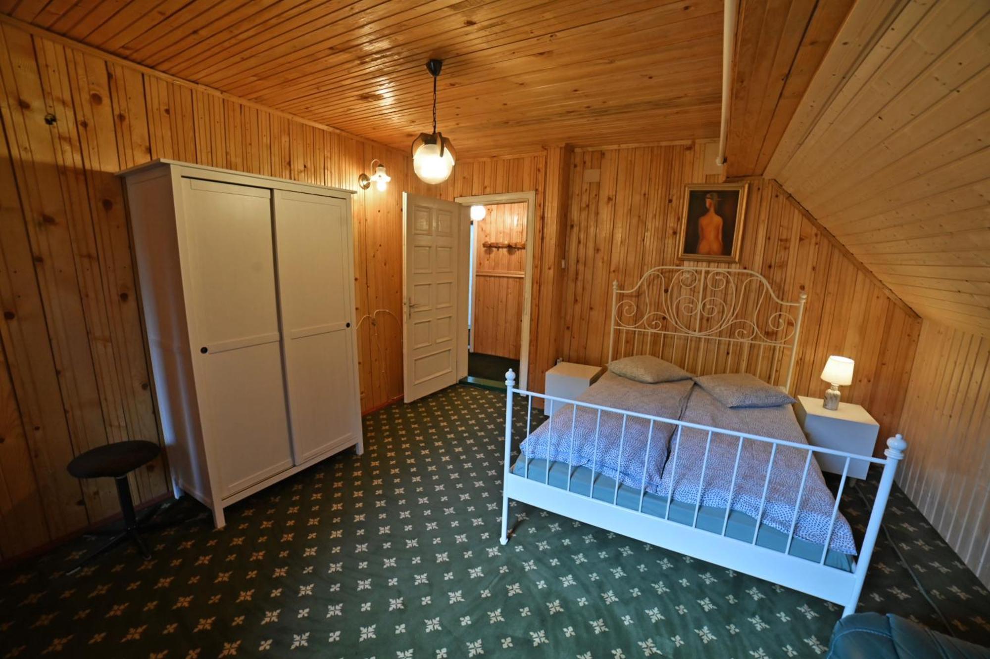 Casa De Vacanta Satic Piatra Craiului La Doi Viermi מראה חיצוני תמונה